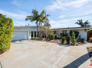 11332 Loch Lomond Rd, Los Alamitos, CA 90720