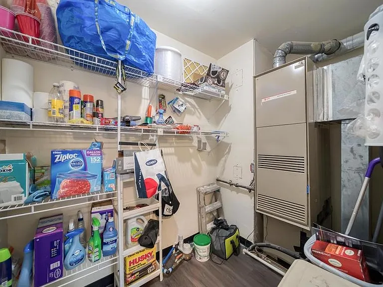 302 Heights Dr — Photo 14