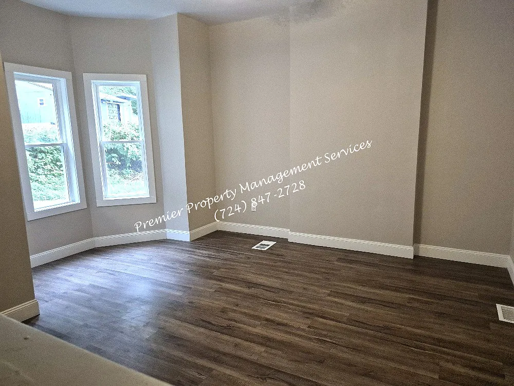 3304 N 32nd Avenue (New Brighton) - 1 — Photo 1