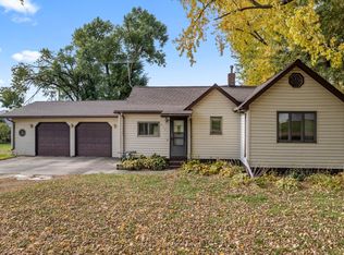 411 S Main St, Unity, WI 54488