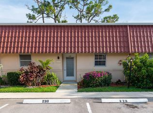 228 Down East Ln, Lake Worth, FL 33467