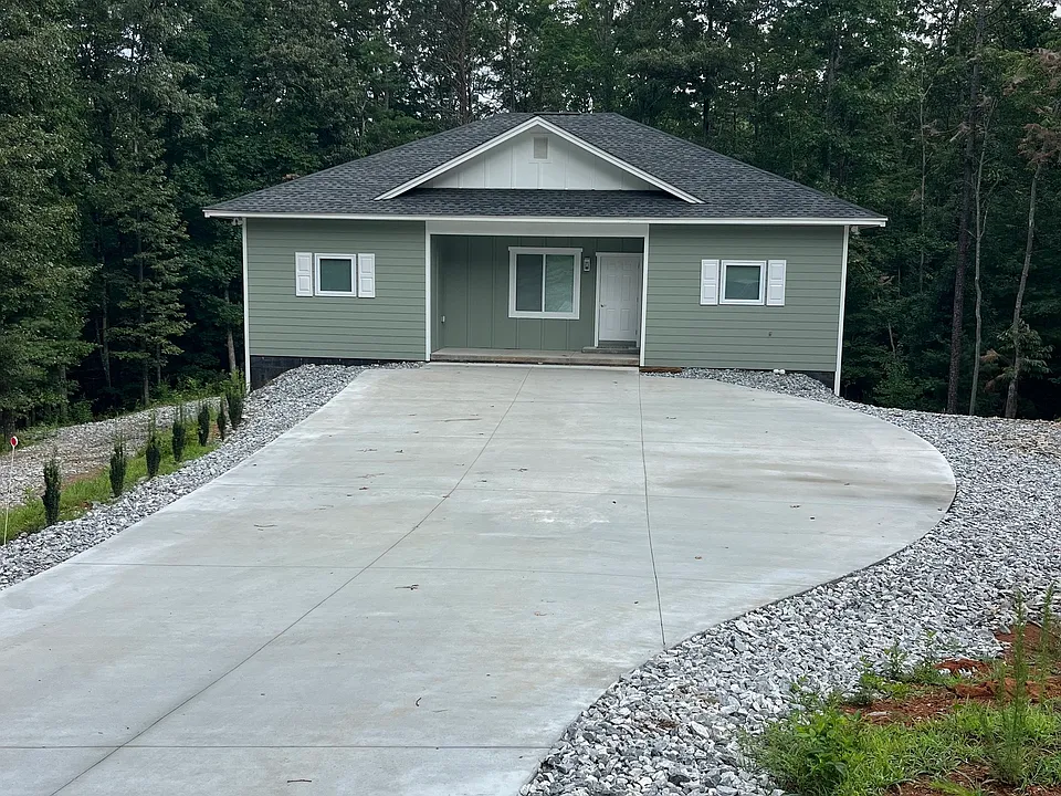 194 Frank Christian Rd