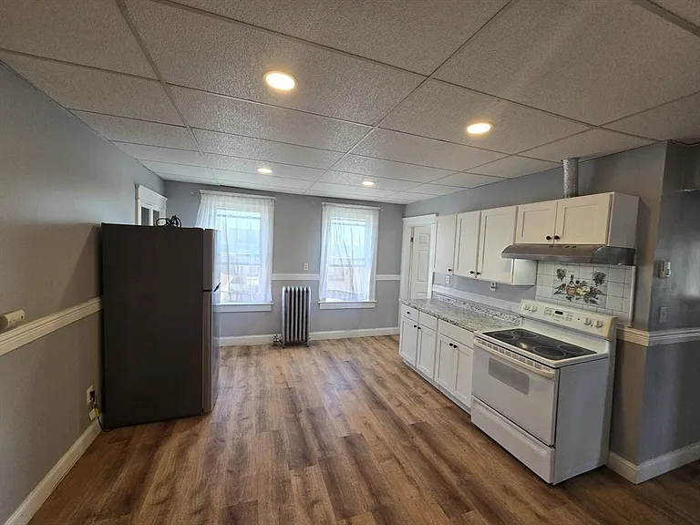 3 N Woodford St #2 — Photo 16