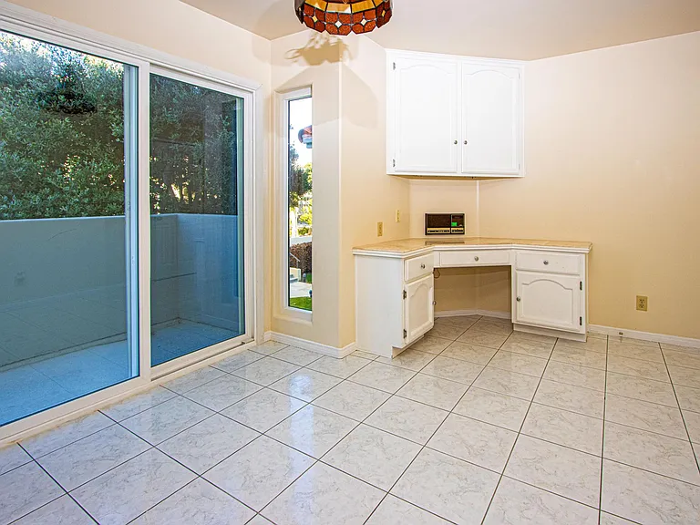 6035 Broadstone Cir — Photo 12
