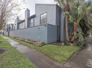 2100 Commonwealth St APT F, Houston, TX 77006