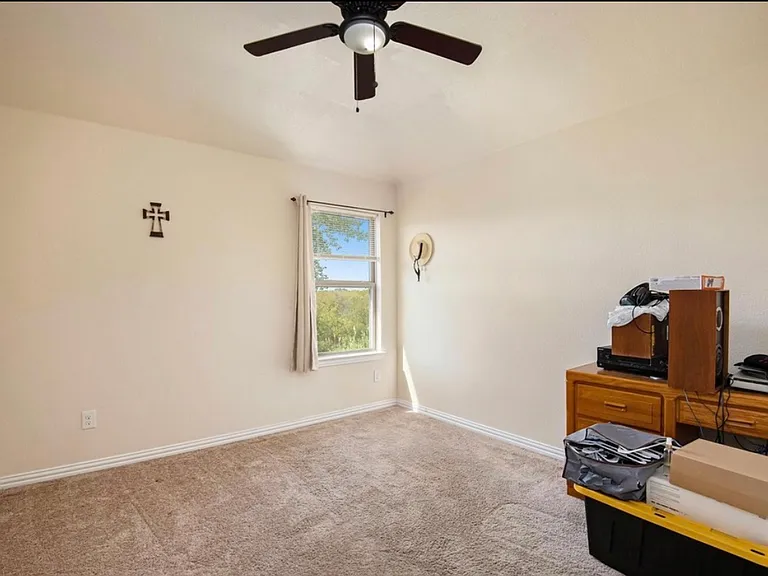 2216 Old Leonard St — Photo 18