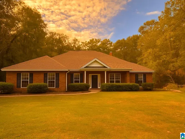 140 Little Doe Ln, Wetumpka, AL 36093