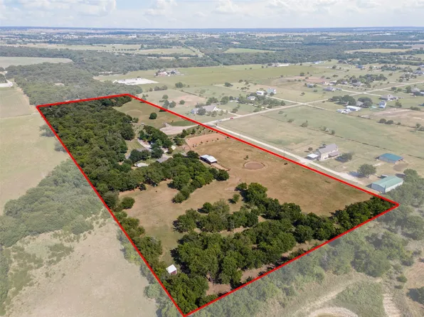 3750 Preakness Ct, Cleburne, TX 76033