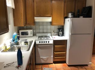 2242 N Cleveland Ave, Chicago, IL 60614