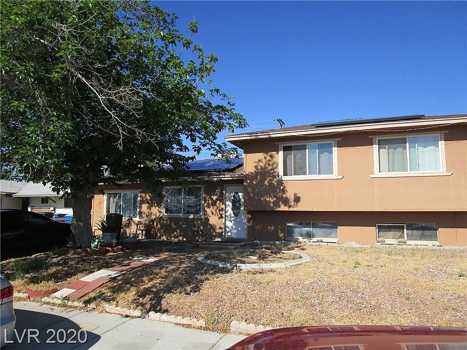 1st image of 204 S Wallace Dr