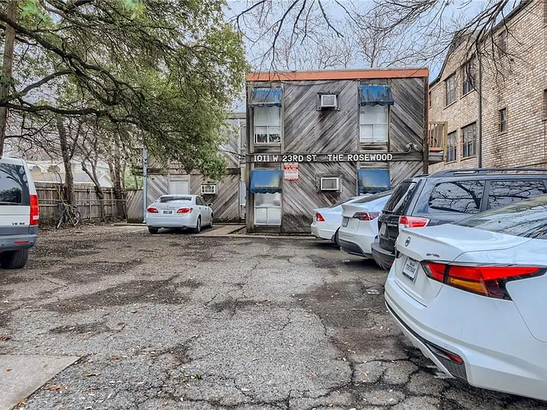 1011 W 23rd St #101 — Photo 26