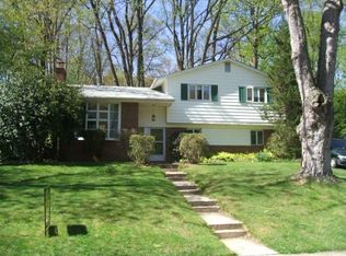 3517 Country Hill Dr, Fairfax, VA 22030