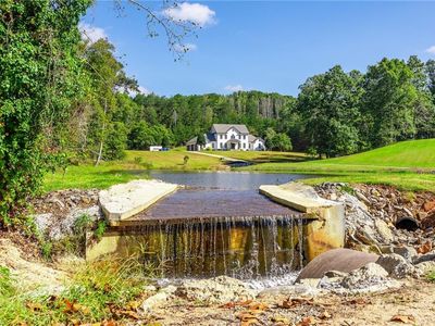 230 Jaguar Way, Pilot Mountain, NC, 27041