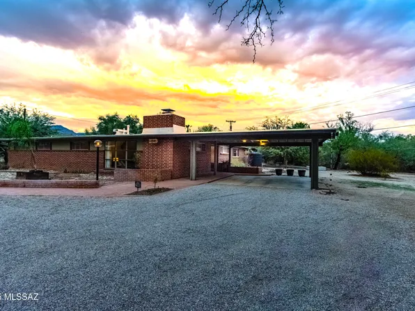 6945 E Arrowhead Pl, Tucson, AZ 85715