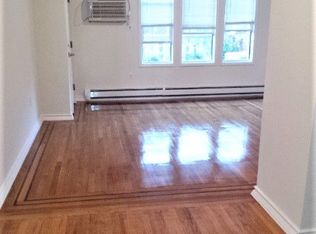 3031 43rd St #2, Astoria, NY