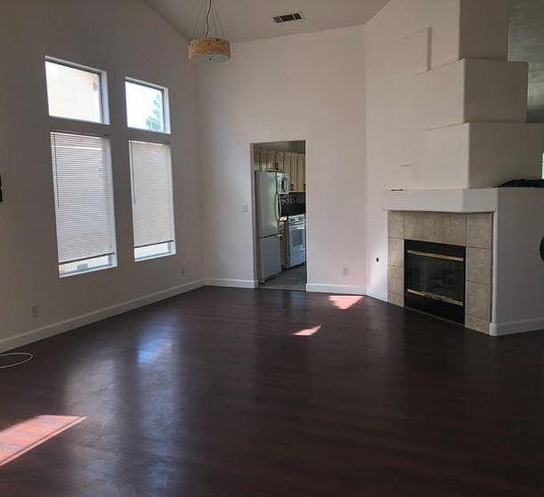 2nd image of 6220 Alkaid Ave