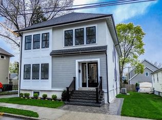118-120 Westland Ave #1, Newton, MA 02465