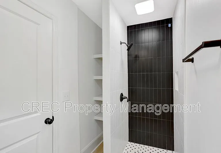 2642 Ferrara Dr — Photo 12