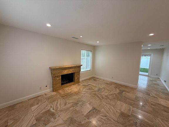 4th image of 4335 Fireside Ln