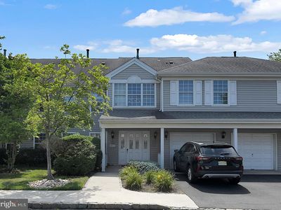 704 Eagles Chase Dr, Lawrence Township, NJ, 08648