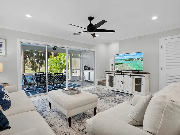 58 Golf Club Dr — Photo 2