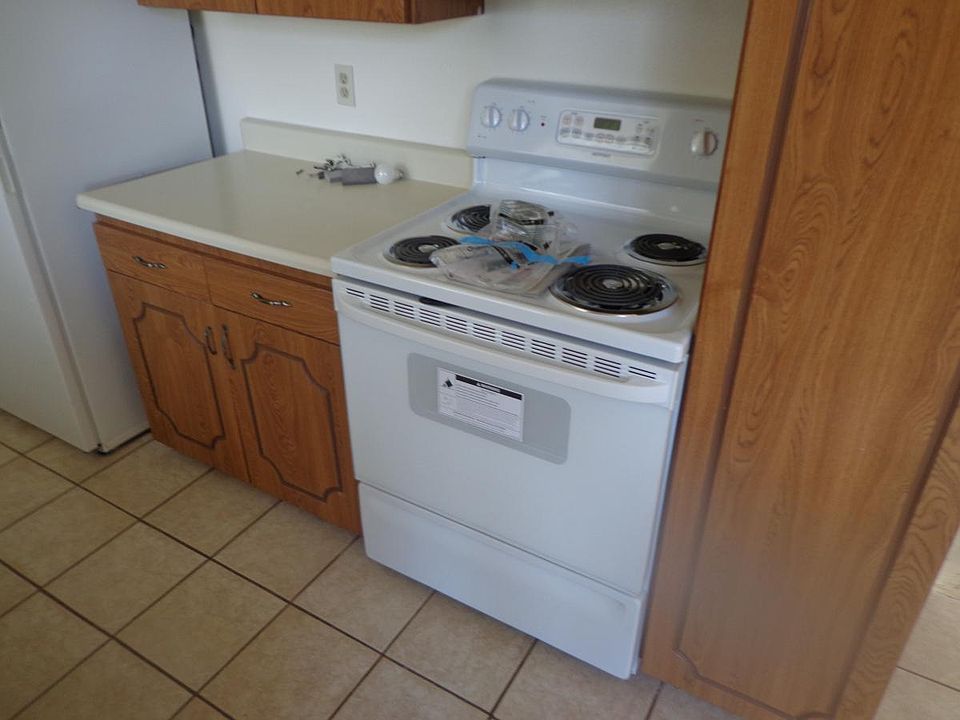 2nd image of 275 W 120 N APT A