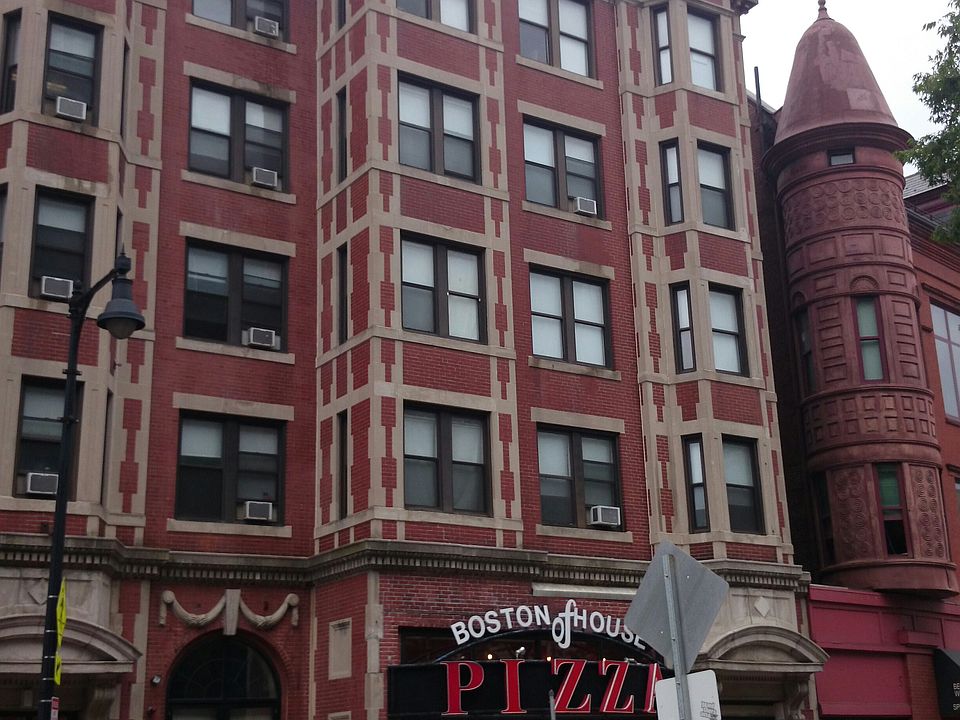 2nd image of 307 Huntington Ave