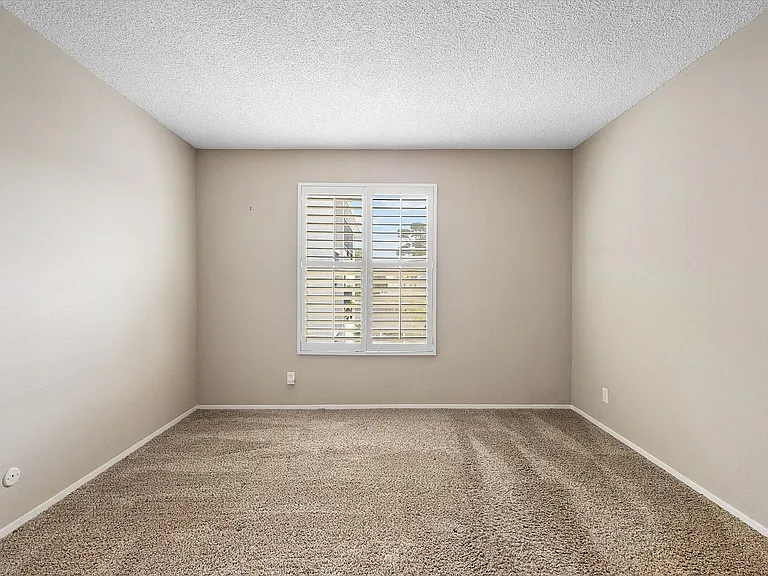 960 Shorepoint Ct #205 — Photo 16