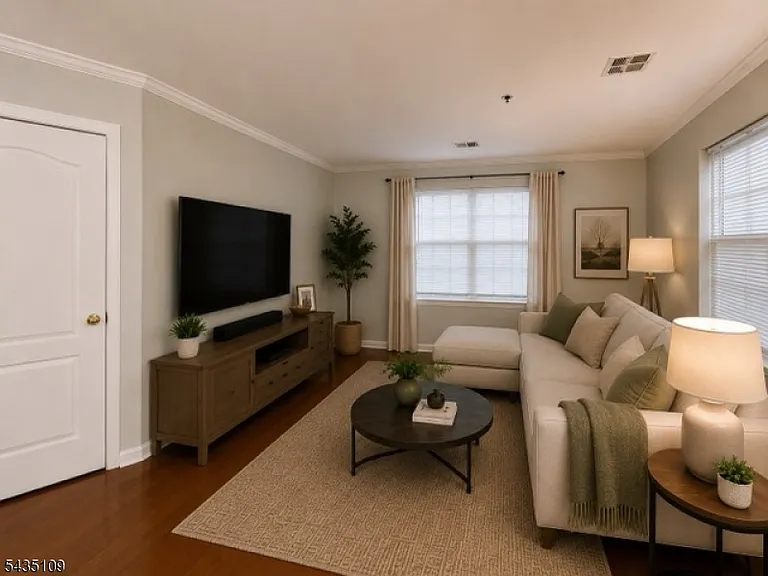 901 Stuyvesant Ave #110 — Photo 2