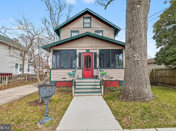 323 Roosevelt Ave, Northfield, NJ 08225