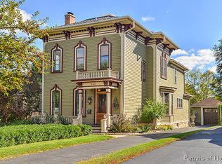 540 Garfield Ave, Aurora, IL 60506