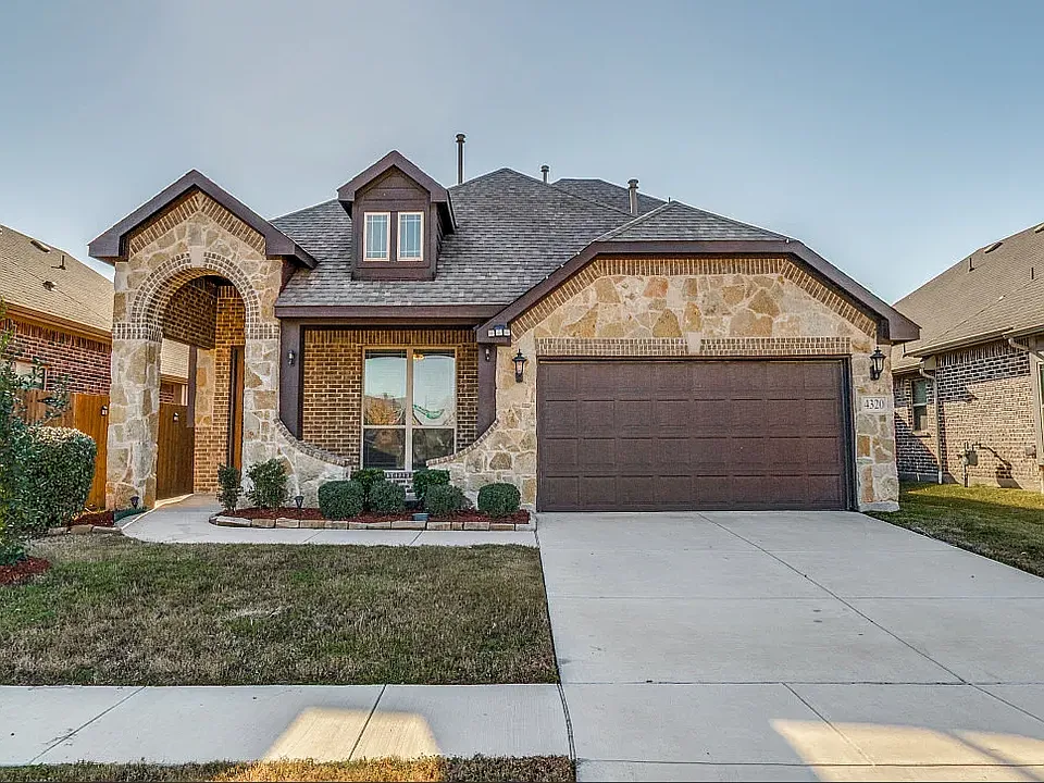 4320 Evening Sun Dr
