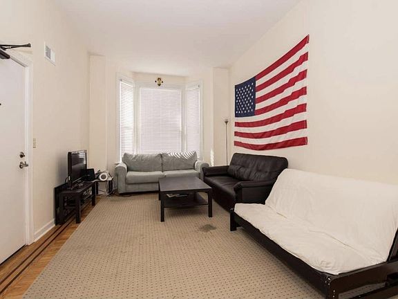 4th image of 1413 S Broad St #U1