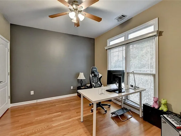 2213 Hamilton Mill Pkwy — Photo 6