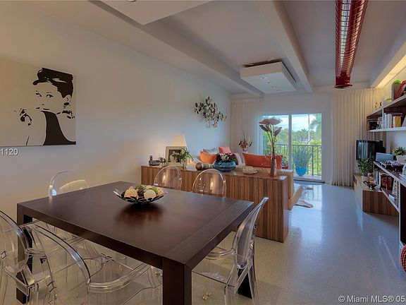 4th image of 1840 Jefferson Ave APT 303