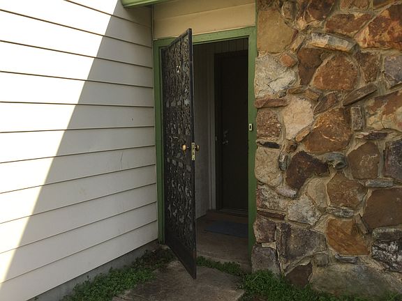5th image of 3313 Melodywood Dr