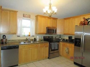 1407 NW 156th Ave, Pembroke Pines, FL 33028