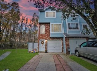 131 Pembrook Loop, Staten Island, NY 10309