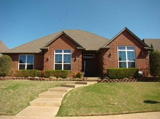 1611 NW 36th St, Lawton, OK 73505