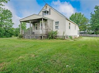 1101 Sweet Home Rd, Niagara Falls, NY 14305