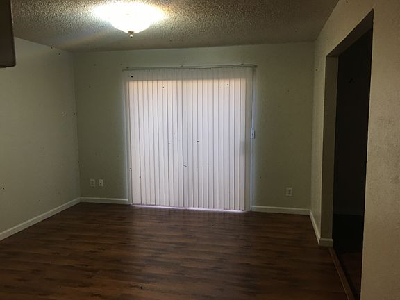 3rd image of 10169 Crawford Way