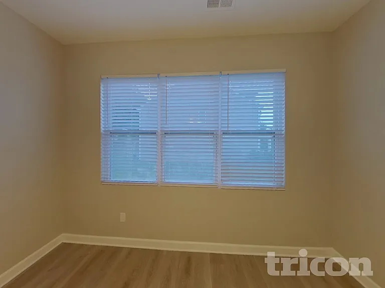 745 Brooke Nicole Pl — Photo 3