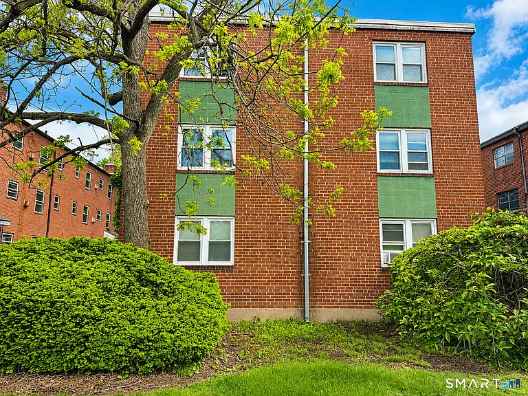 366 Park Rd #C-3 — Photo 8