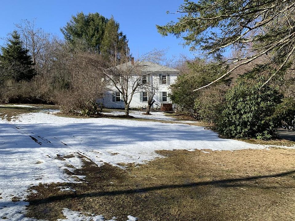 1st image of 6 Brookdale Ave