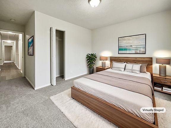 4th image of 3018 Ewingdale Dr