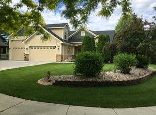 283 E Rockingham Dr, Eagle, ID 83616