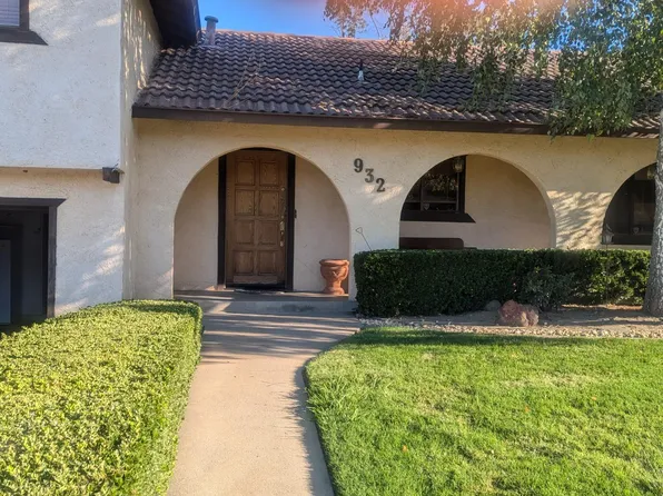 932 Sky View Dr, Oakdale, CA 95361