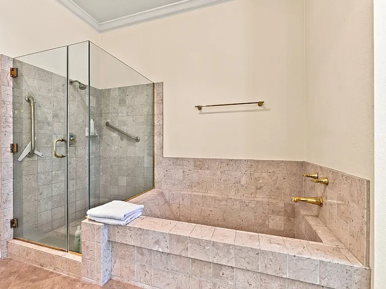 12331 Fairway Pointe Row — Photo 19