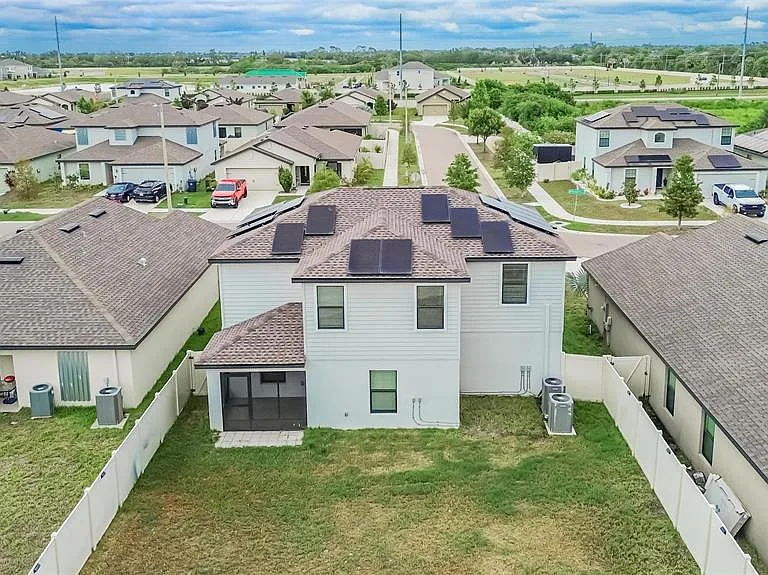 1115 Wynnmere Walk Ave — Photo 58