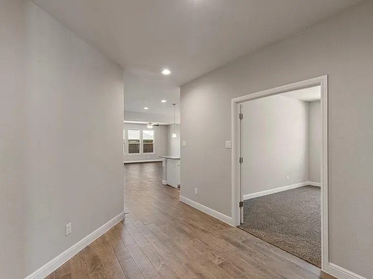 801 Chaplin Dr — Photo 14